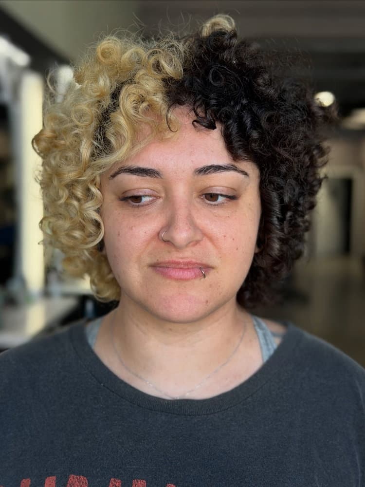 Really knows how to refresh those curls with our special conditioning treatment! Need a refresh? Call to book now