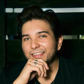 Jon (JD) Hernandez, FÜMA Director Stylist